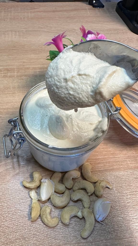 майонеза от кашу в бъркан без олио и без яйца